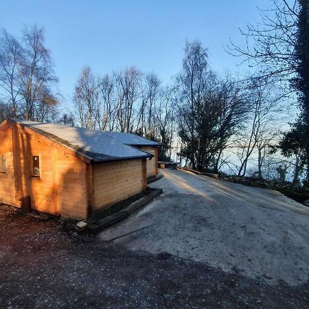 Stunning Log Cabin On The Lake Portroe Exterior photo