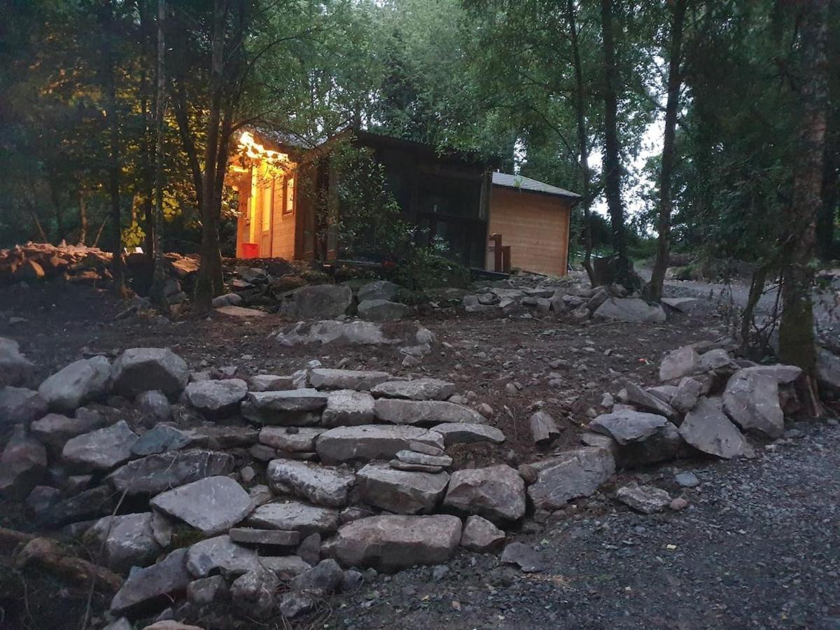 Stunning Log Cabin On The Lake Portroe Exterior photo